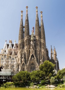 La Sagrada Familia en Barcelona de Gaudí / Tomada de google