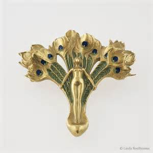 Joya "Doesburg verwerft" de Lalique / Tomada de www.musee-lalique.nl 